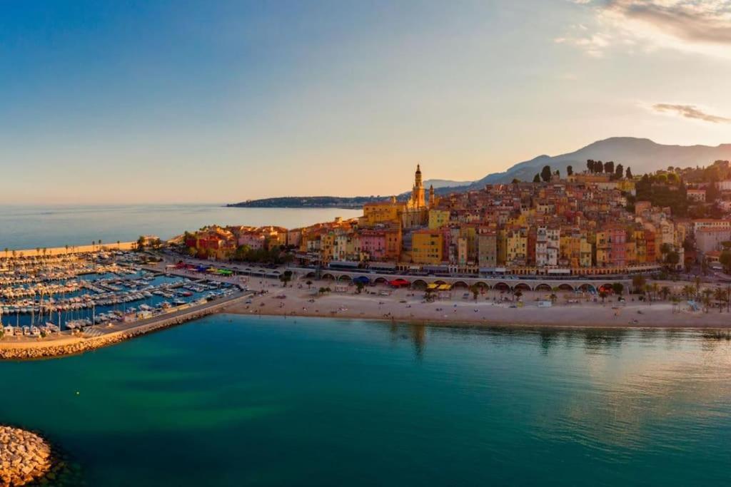 Menton Carre D'Or - Private Garage Apartment Luaran gambar
